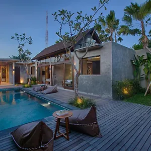 Taman Dharmawangsa فيلة